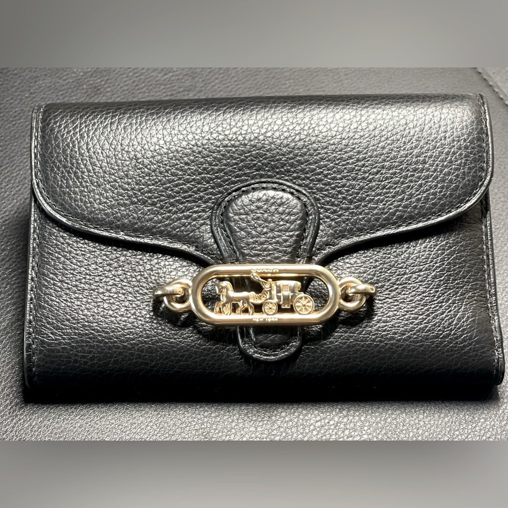 Authentic leather COACH wallet